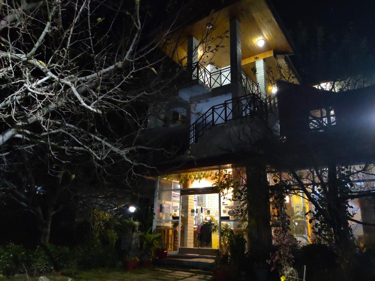 Countryside Himalayan Resort Manāli Екстериор снимка